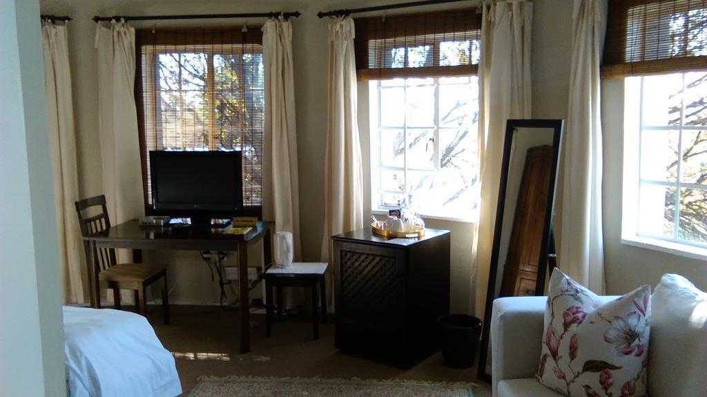 Chartwell Castle & Guest House Bagian luar foto