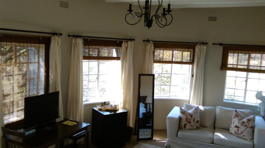 Chartwell Castle & Guest House Bagian luar foto
